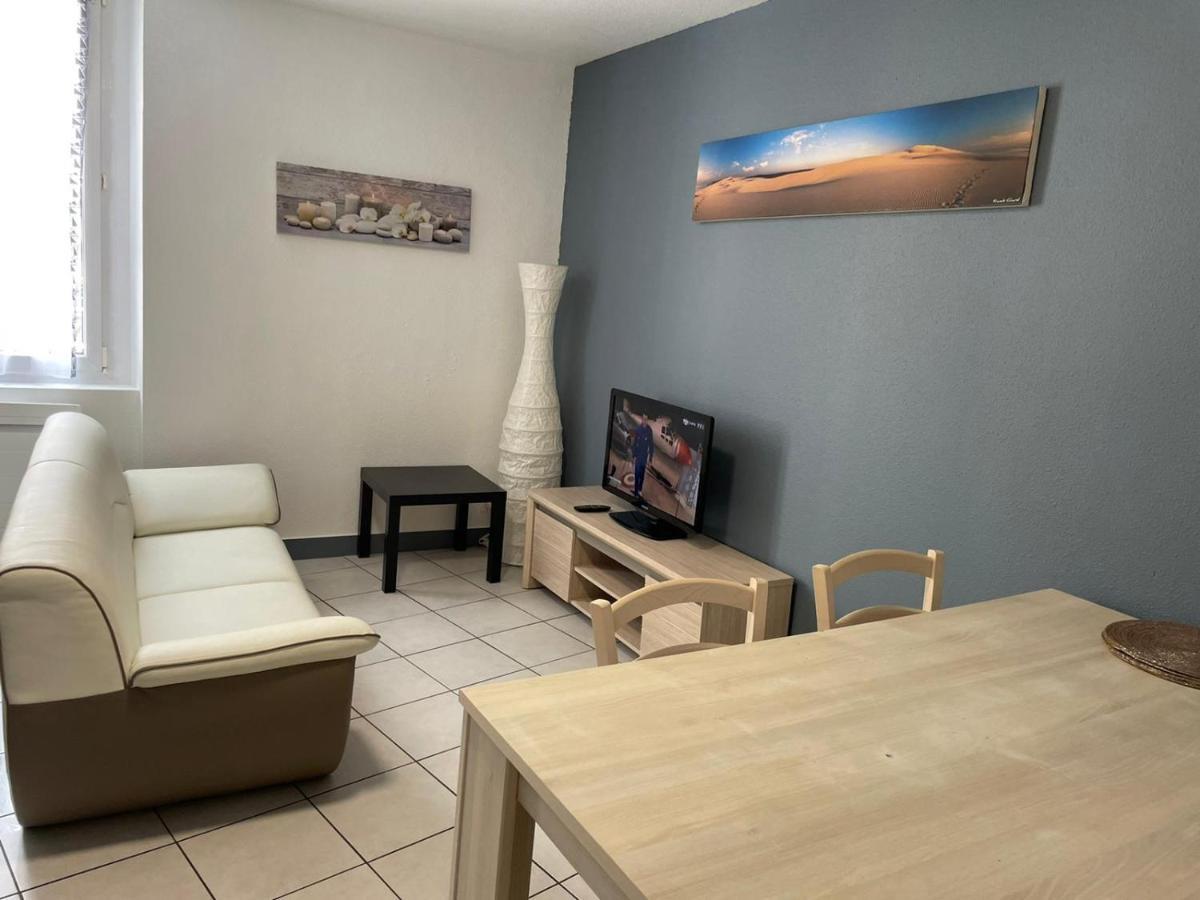 Joli Appartement Climatise Périgueux المظهر الخارجي الصورة