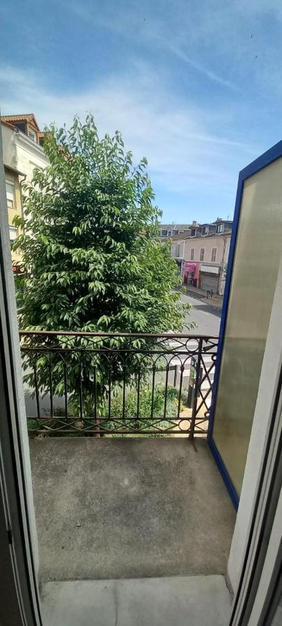 Joli Appartement Climatise Périgueux المظهر الخارجي الصورة