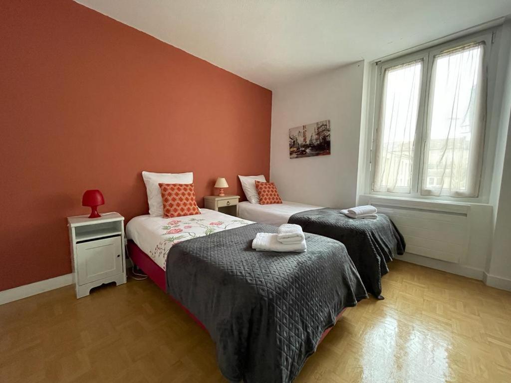 Joli Appartement Climatise Périgueux المظهر الخارجي الصورة